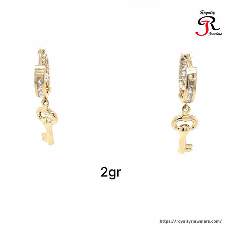 ARETES INICIALES | Earrings, Accessories, Cuff