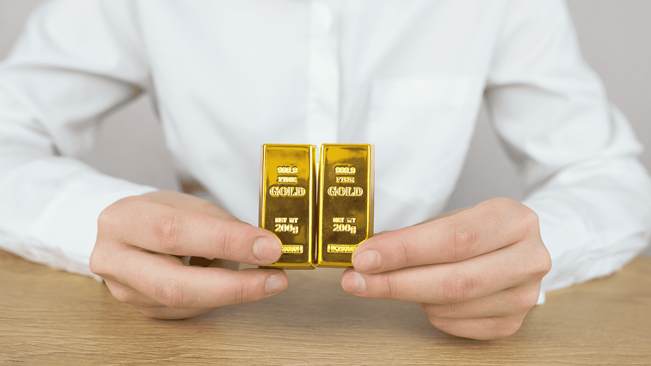 Artboard 1 gold karat