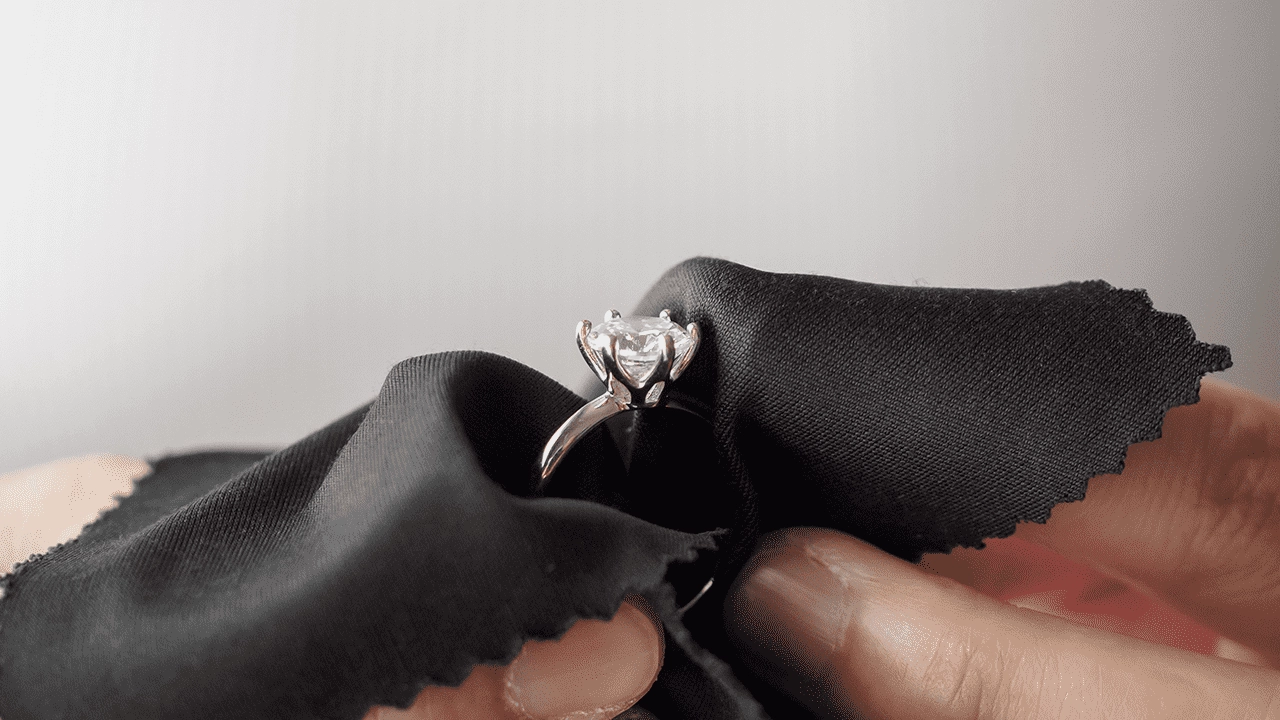 How to Avoid Damaging Your Jewelry 1 avoid damaging your jewelry