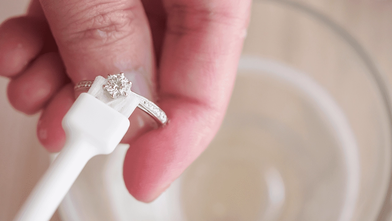 Keep Your Jewelry Radiant for Years to Come_ avoid damaging your jewelry