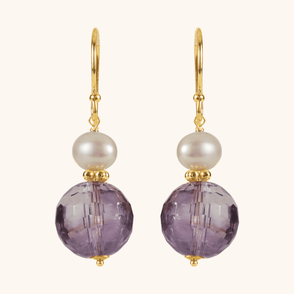 Pearl earrings