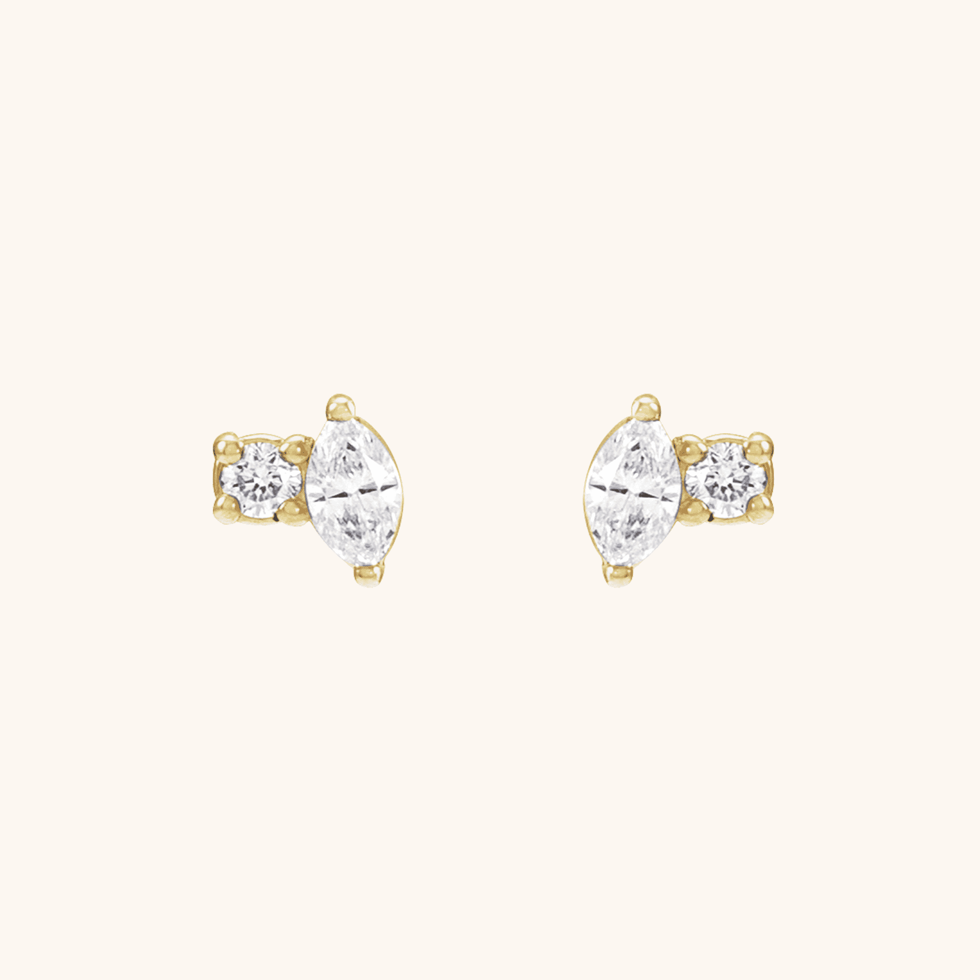 ProductImages_88210_102_P_PNG-1 Stud Earrings