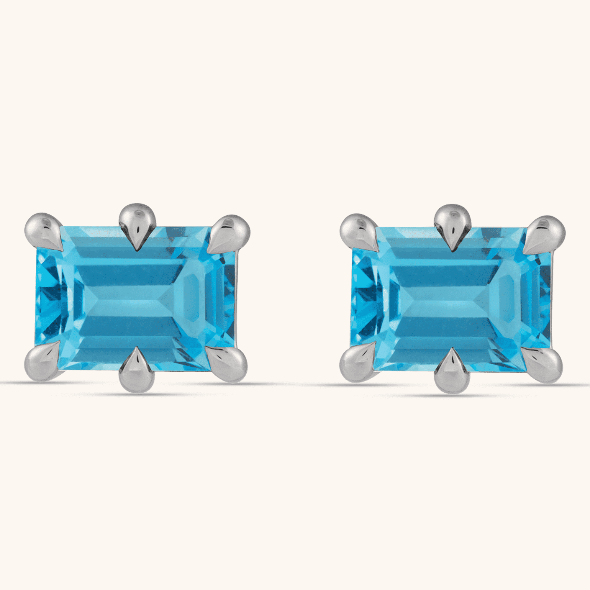 Stud_Earrings_88844_161_P_266283006 Stud Earrings